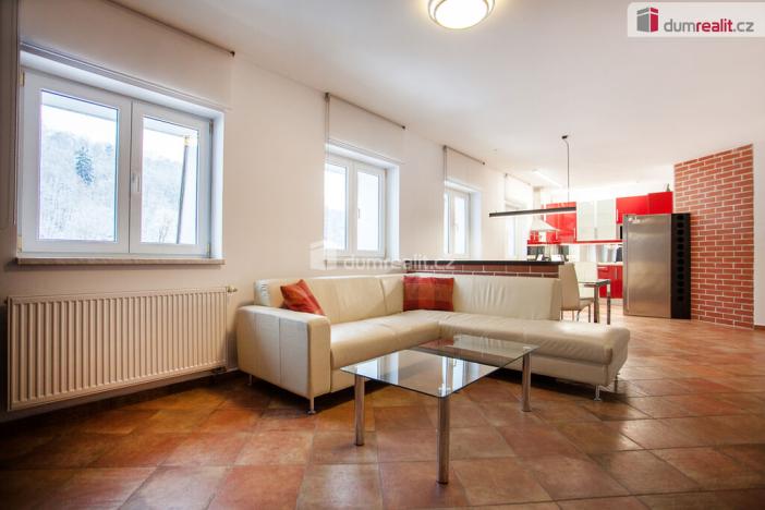 Prodej bytu 2+kk, Hluboká nad Vltavou, Třeboňská, 77 m2