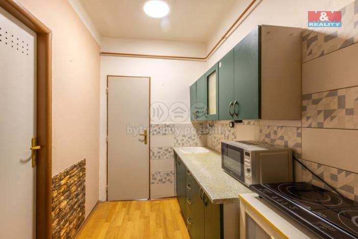 Prodej bytu 1+kk, Louny, U Spravedlnosti, 32 m2