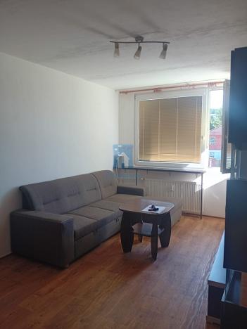 Pronájem bytu 2+1, Jince, Zborovská, 42 m2