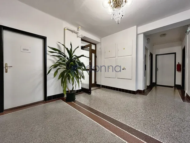 Pronájem kanceláře, Praha, Drahobejlova, 60 m2