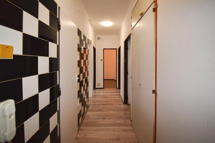 Prodej bytu 3+1, Plzeň - Lobzy, Pod Vrchem, 70 m2