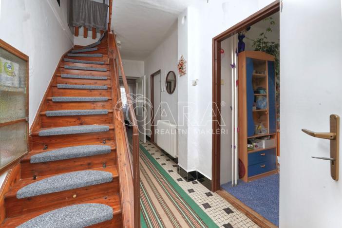 Prodej rodinného domu, Kosoř, Dolejší, 250 m2