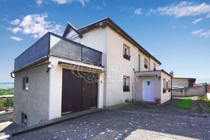 Prodej rodinného domu, Kosoř, Dolejší, 250 m2