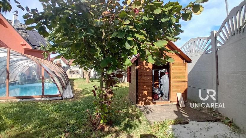 Prodej rodinného domu, Božice, 233 m2