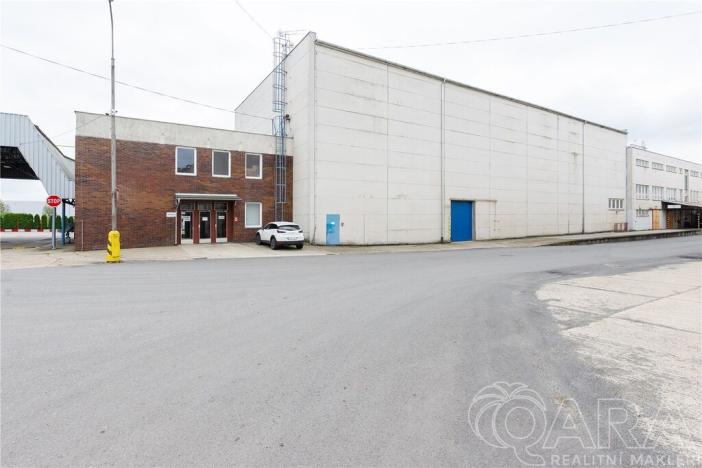Pronájem skladu, Planá nad Lužnicí, Chýnovská, 1998 m2