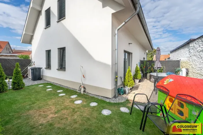 Prodej rodinného domu, Hrušovany nad Jevišovkou, 95 m2