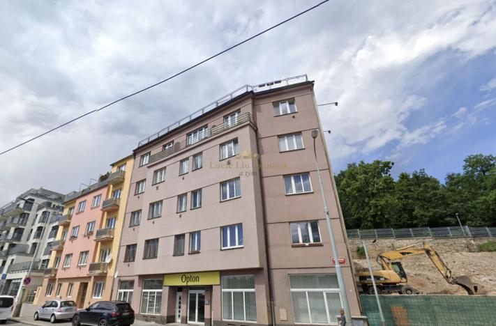Pronájem bytu 2+kk, Praha - Smíchov, Plzeňská, 41 m2
