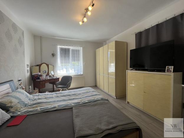 Prodej vícegeneračního domu, Karlovy Vary, Fr. Halase, 226 m2