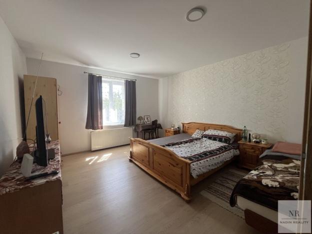 Prodej vícegeneračního domu, Karlovy Vary, Fr. Halase, 226 m2