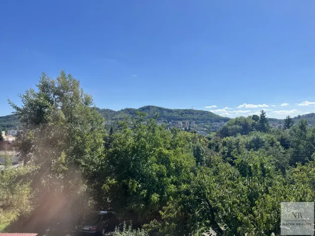 Prodej vícegeneračního domu, Karlovy Vary, Fr. Halase, 226 m2