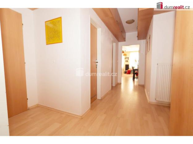 Prodej bytu 3+kk, Praha - Zbraslav, Pelzova, 82 m2