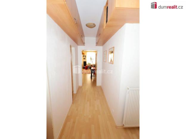 Prodej bytu 3+kk, Praha - Zbraslav, Pelzova, 82 m2