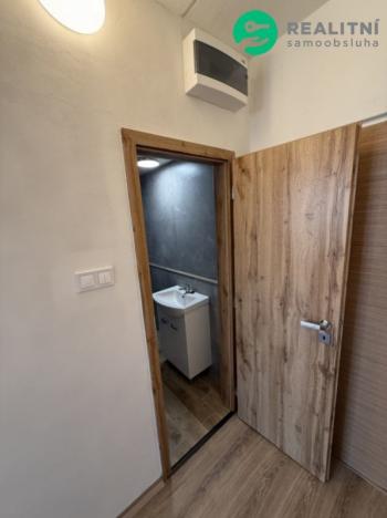 Prodej bytu 1+1, Chomutov, Skalková, 36 m2