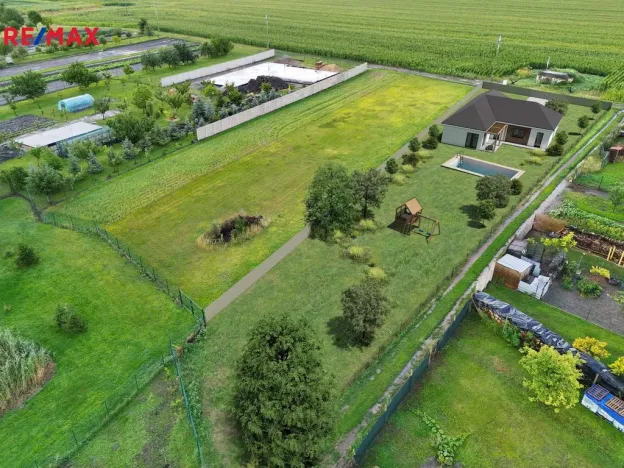 Prodej pozemku pro bydlení, Vrbovec, 1000 m2