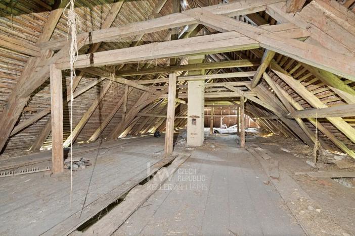 Prodej rodinného domu, Krakov, 435 m2