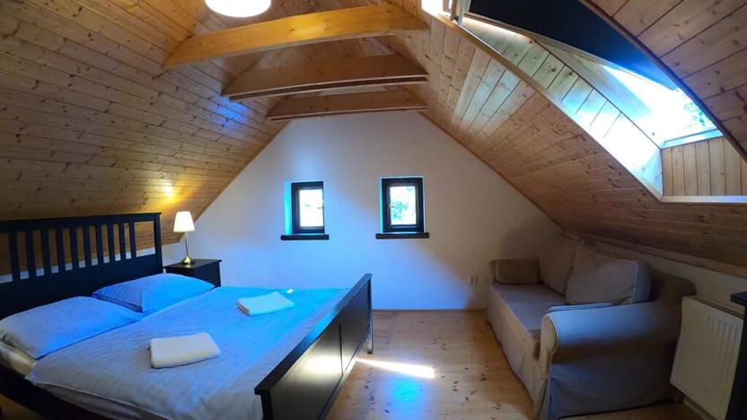 Prodej chalupy, Pecka, 300 m2