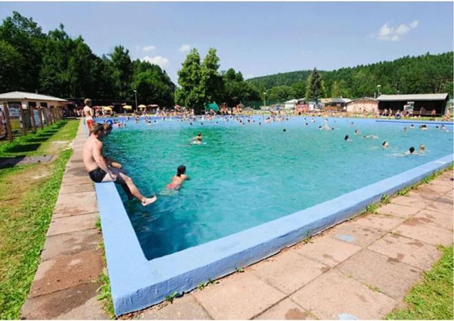 Prodej rodinného domu, Pecka, 300 m2