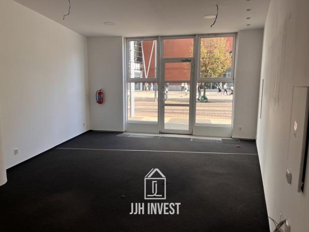 Pronájem obchodního prostoru, Liberec - Liberec III-Jeřáb, Jánská, 40 m2