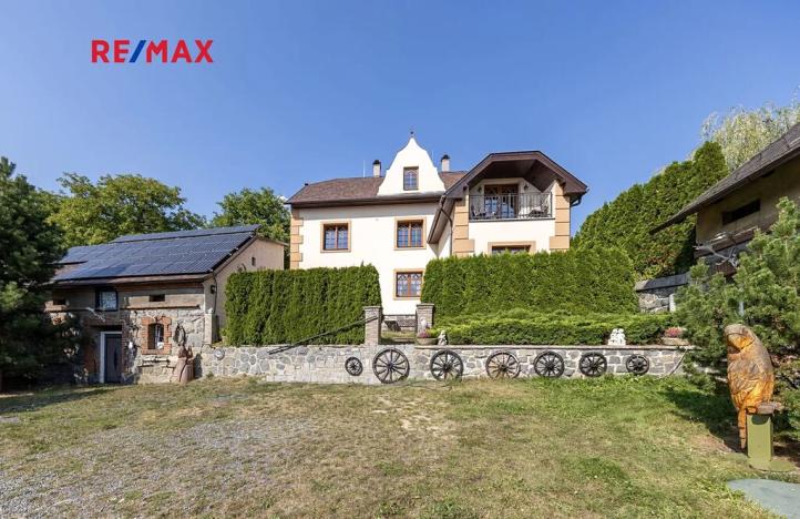 Prodej rodinného domu, Nový Knín, 350 m2