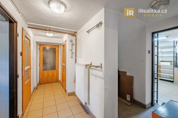 Prodej rodinného domu, Lučice, 225 m2