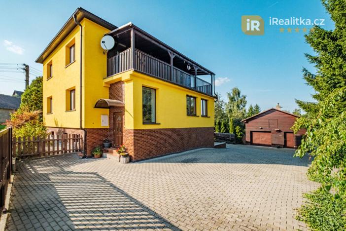 Prodej rodinného domu, Lučice, 225 m2