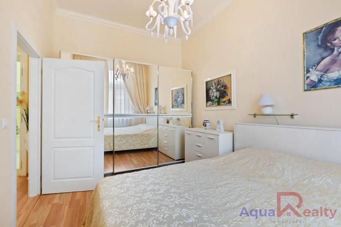 Prodej bytu 3+1, Karlovy Vary, K. Čapka, 88 m2