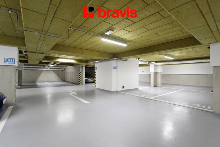 Pronájem garáže, Brno - Židenice, Táborská, 13 m2