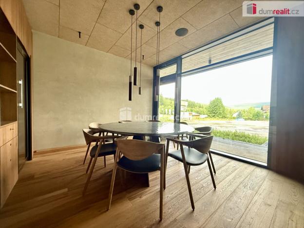 Pronájem restaurace, Harrachov, 220 m2