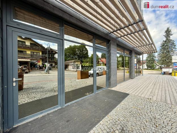 Pronájem restaurace, Harrachov, 220 m2