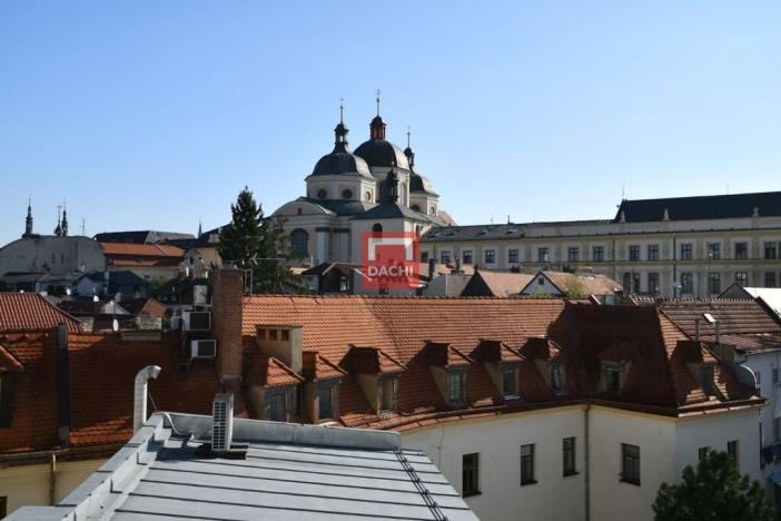 Prodej bytu 2+kk, Olomouc, Dolní náměstí, 61 m2