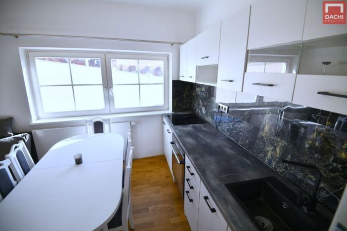 Prodej bytu 2+kk, Olomouc, Dolní náměstí, 61 m2