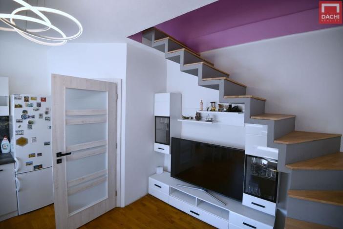 Prodej bytu 2+kk, Olomouc, Dolní náměstí, 61 m2