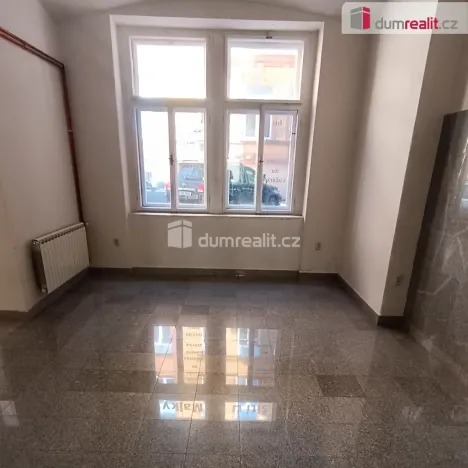 Pronájem kanceláře, Děčín - Děčín IV-Podmokly, Čs. legií, 71 m2