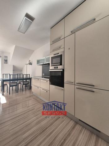 Pronájem bytu 3+kk, České Budějovice, Spojovací, 82 m2