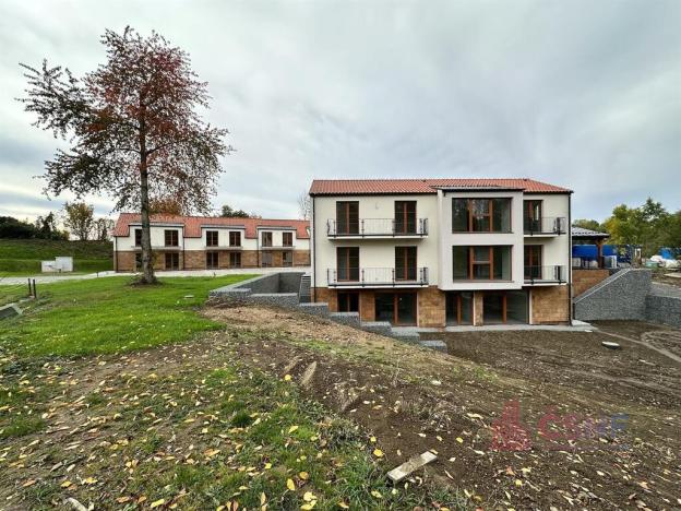 Prodej bytu 2+kk, Praha - Královice, Kuťatská, 56 m2