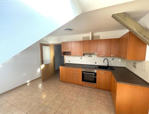 Pronájem bytu 1+kk, Malšice, náměstí V. Háka, 62 m2