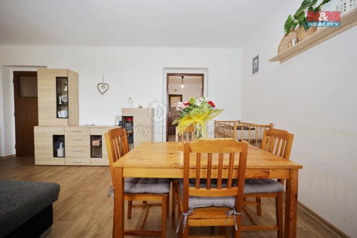 Prodej bytu 3+1, Stojčín, 76 m2