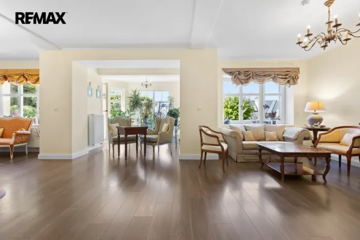 Prodej rodinného domu, Karlovy Vary, Tyršova, 321 m2