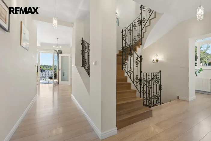 Prodej rodinného domu, Karlovy Vary, Tyršova, 321 m2