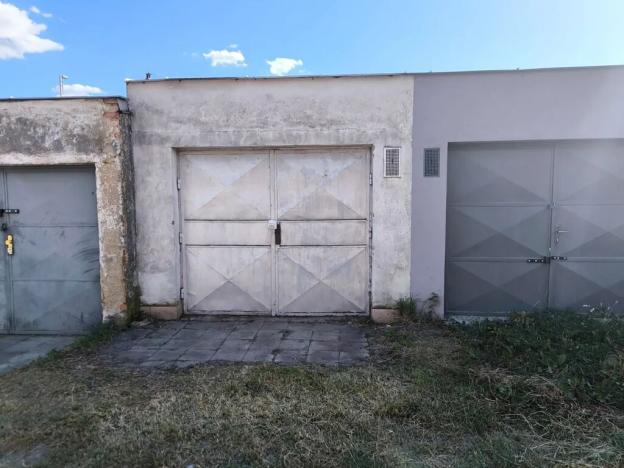 Prodej garáže, Opava, Jiráskova, 18 m2