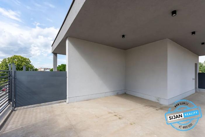 Prodej bytu 3+kk, Ostrava, U Lesa, 73 m2