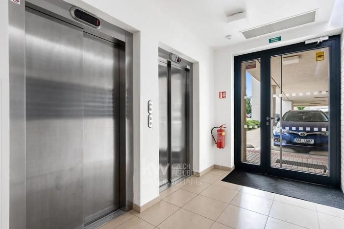 Prodej bytu 2+kk, Brno, Řípská, 68 m2