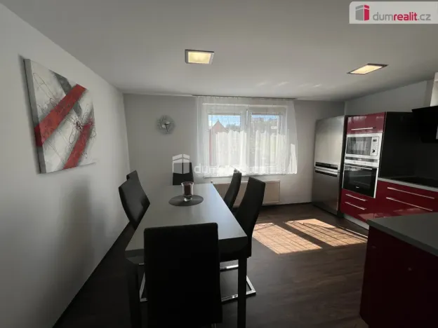 Prodej rodinného domu, Branky, 848 m2