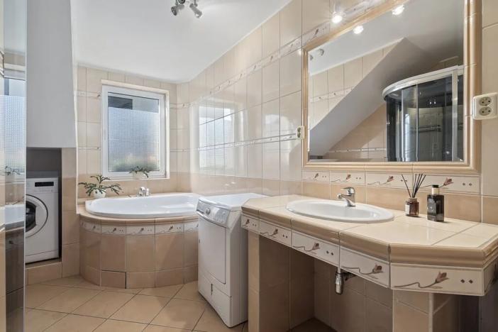 Prodej rodinného domu, Klecany, U Louže, 225 m2