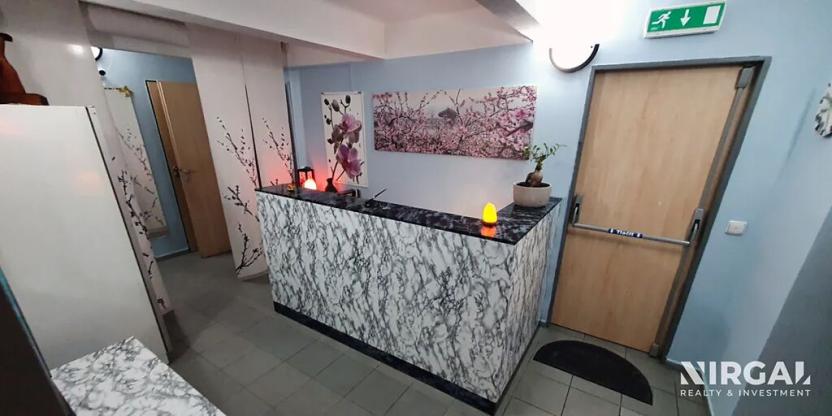 Pronájem obchodního prostoru, Praha - Kobylisy, Nad Šutkou, 118 m2