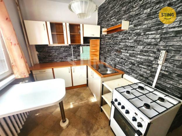 Pronájem bytu 1+1, Přerov, tř. 17. listopadu, 32 m2