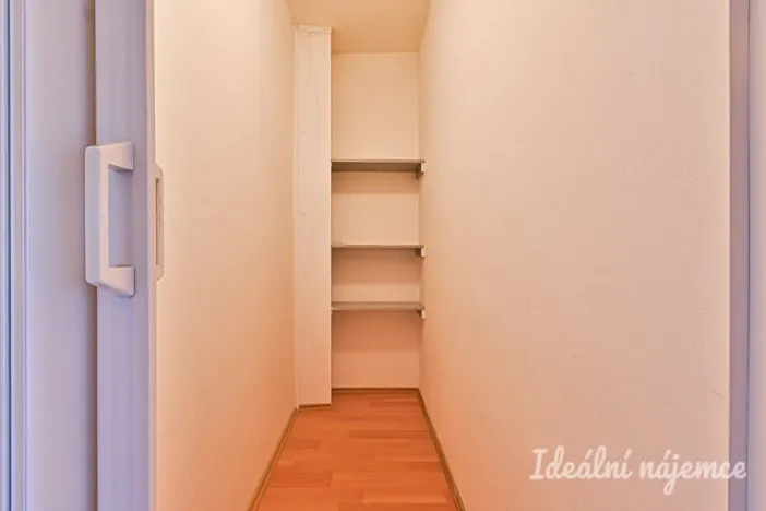 Pronájem bytu 1+1, Brno, Horácké náměstí, 45 m2