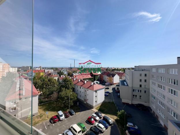 Prodej bytu 3+1, Chomutov, Palackého, 80 m2