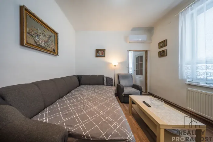 Prodej vícegeneračního domu, Hodonín, Komenského, 242 m2