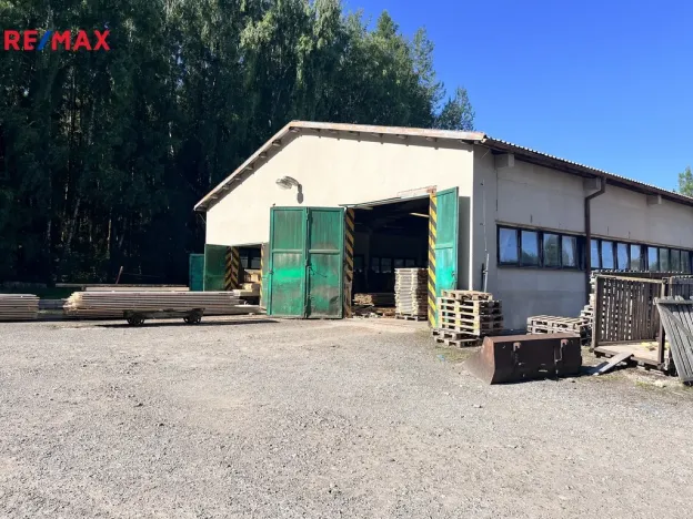 Pronájem výrobních prostor, Olešná, 1100 m2